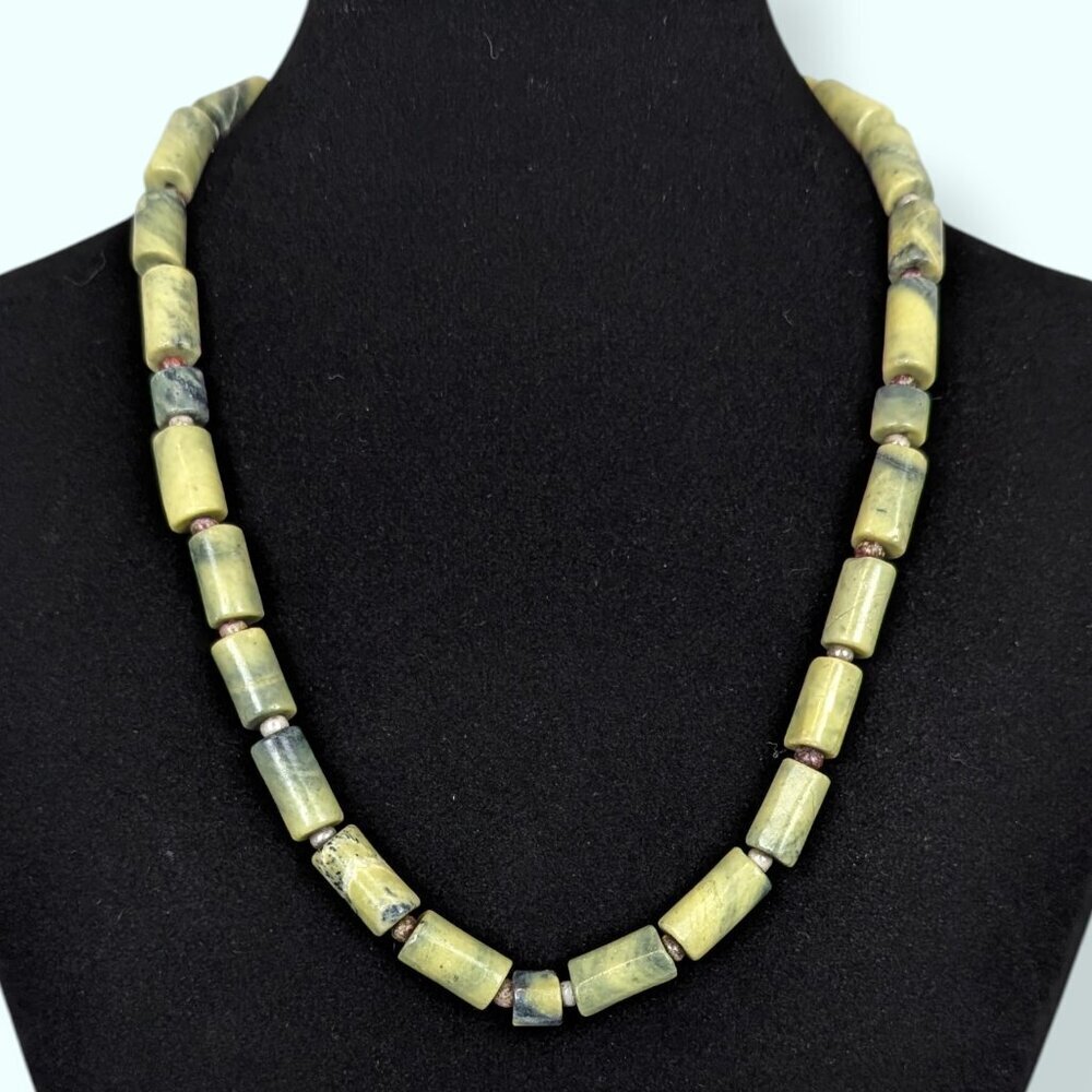 V. Serpentine Cylindrical Beaded Necklace